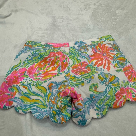 Lily Pulitzer 5" Buttercup Shorts - Picture 7 of 9